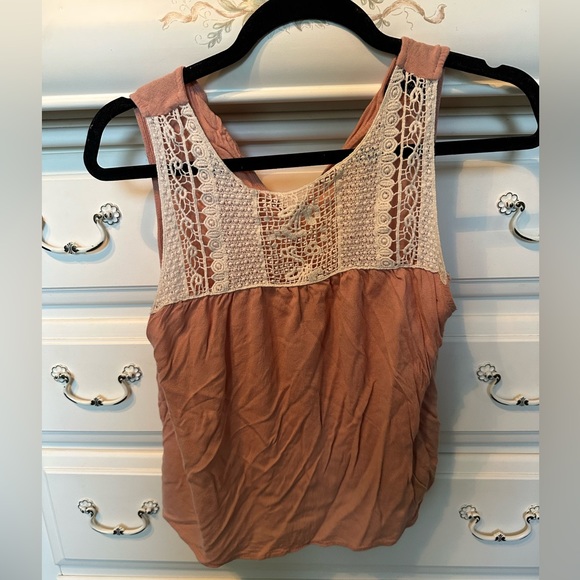 Tops - Peach Colored Tank top with Lace Detailed top, Forever 21, Size Small